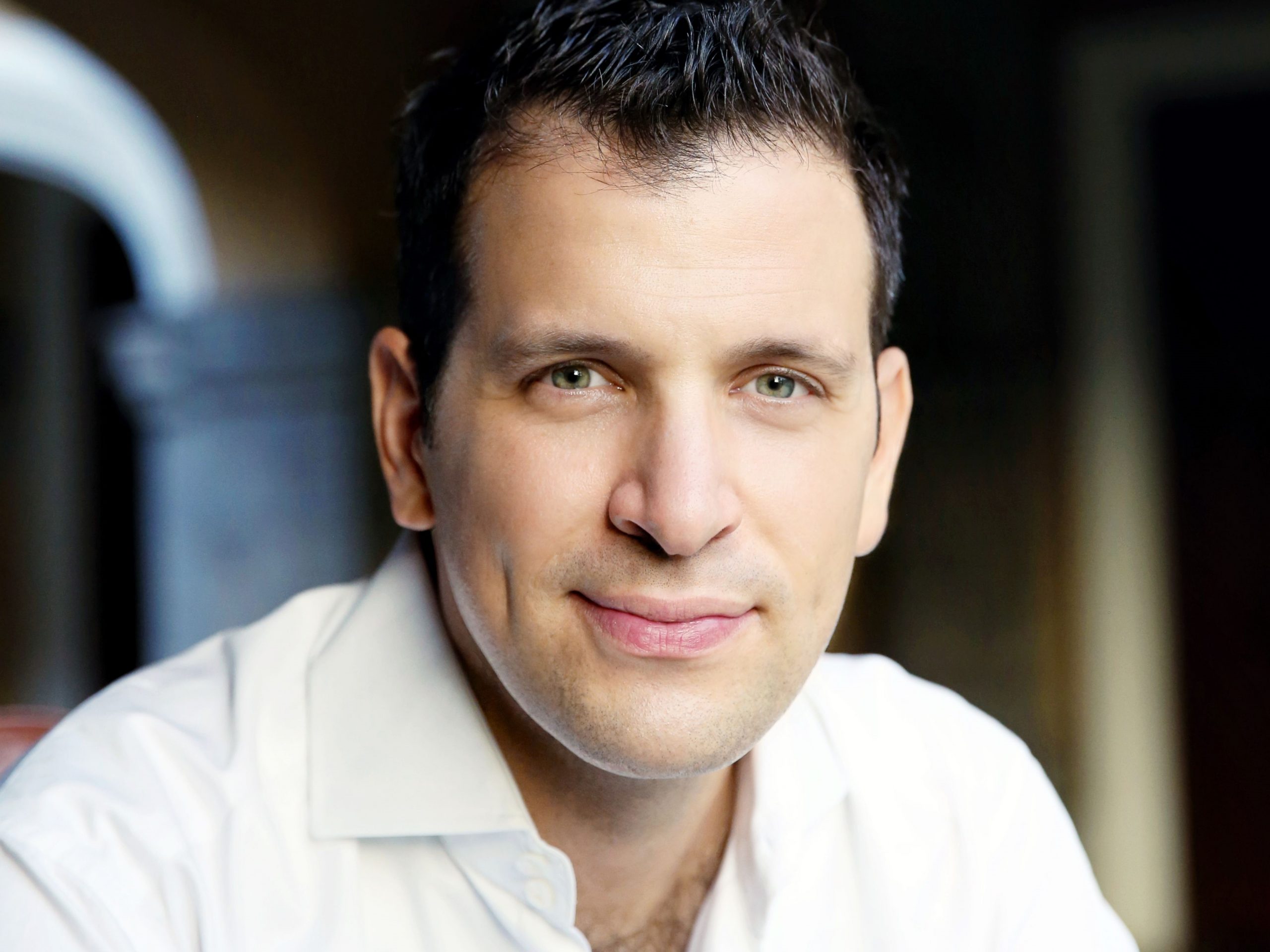 VADC 21-22 Website Headshot, Luca 2